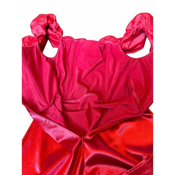 Off Shoulder Red Satin Mini Dress - Size M - Picture 12 of 12